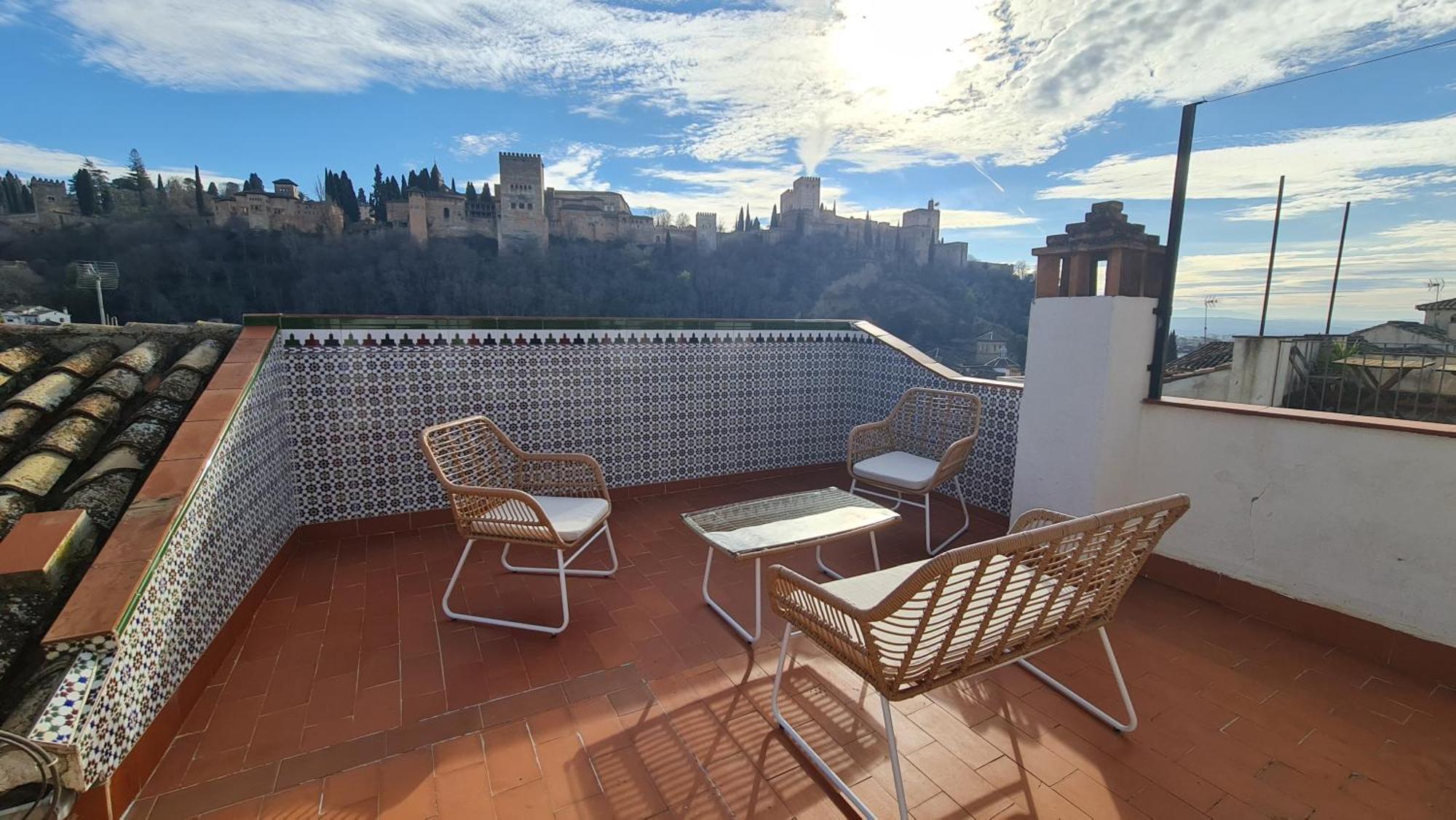 Zenit Mediterranean Suites By Florentia Homes Granada Dış mekan fotoğraf