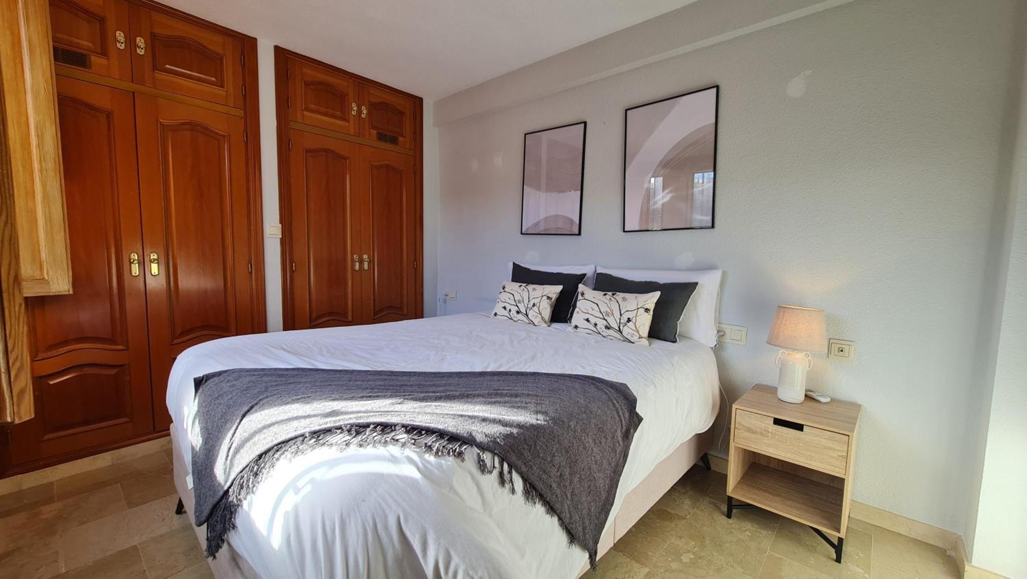 Zenit Mediterranean Suites By Florentia Homes Granada Dış mekan fotoğraf